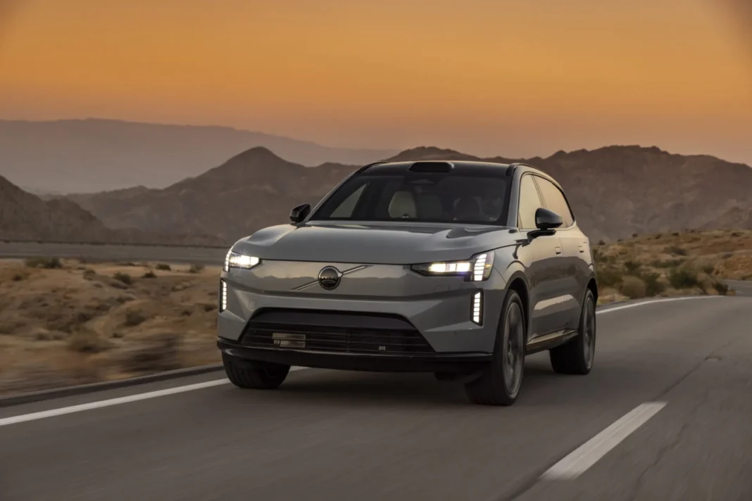 2025 Volvo EX90 recalled for headlight issue