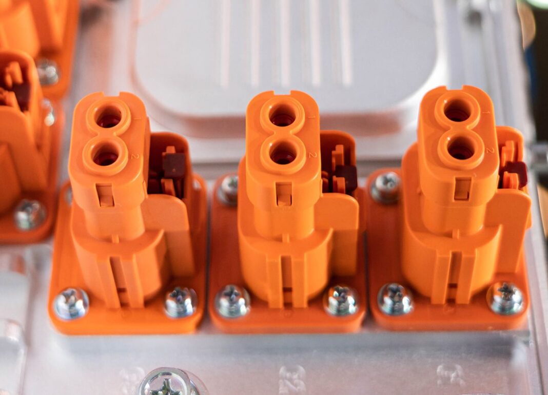 Charged EVs | Brüggemann expands its range of additives for thermoplastics in EVs