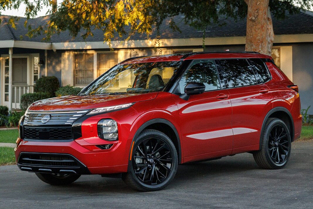 Charged EVs | 2026 Nissan Rogue Plug-In Hybrid: a Mitsubishi SUV with Nissan labels