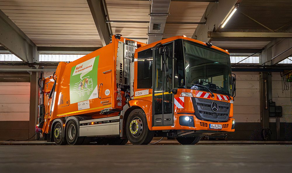 Charged EVs | Karlsruhe waste disposal agency deploys 18 Mercedes-Benz eEconic electric trucks